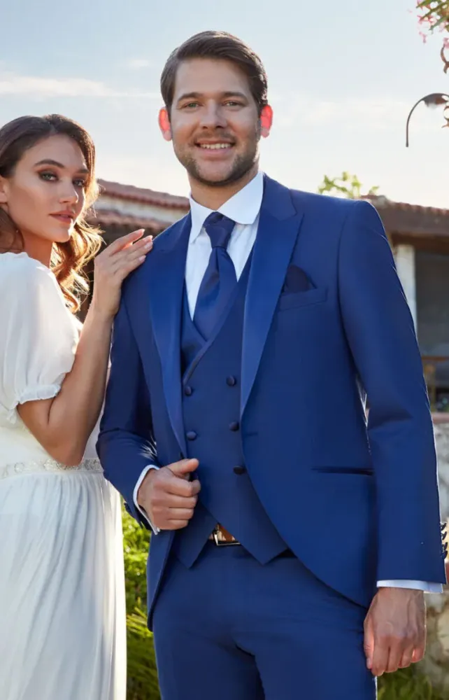 980-180-DEAUVILLE-BLEU-scaled-e1736415692765