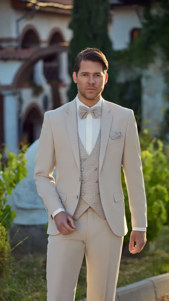 1172-270-SALAS-BEIGE-1-e1761517868527